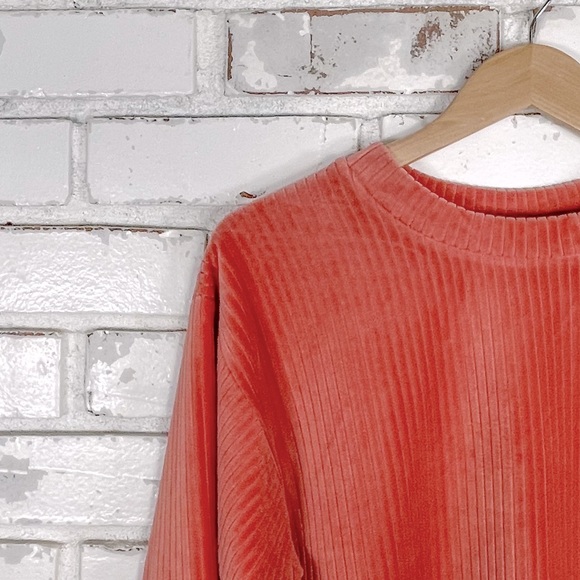 ASOS Cropped Salmon Pink Ribbed Long Sleeve Crew Neck Lounge Play Velour Top - Picture 12 of 12